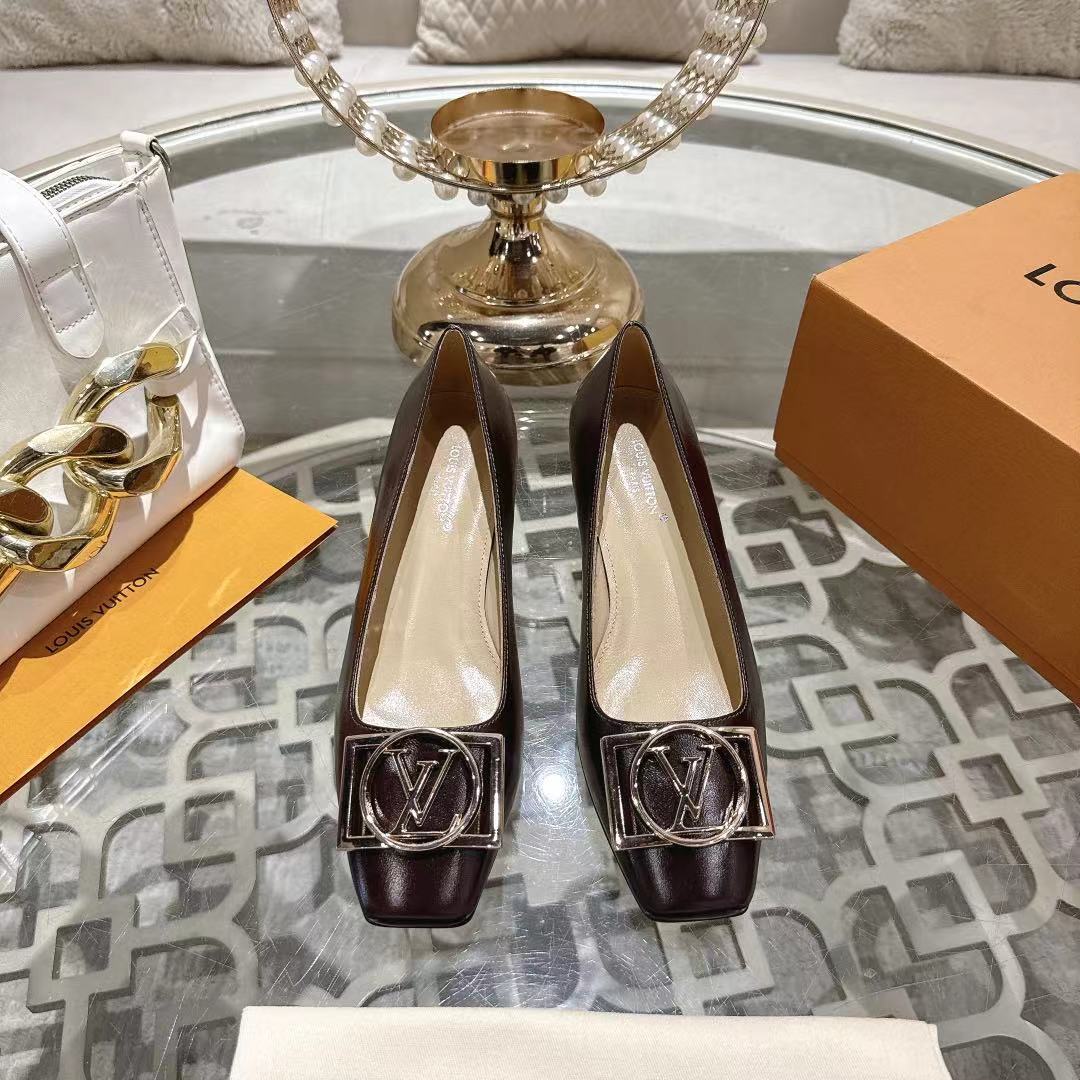 Women's high heels